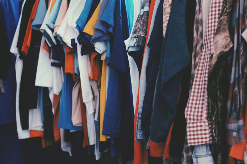 Las 10 aplicaciones para vender ropa usada • En Estado Crudo